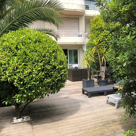 Only 60M To The Beach, 2 Bedroom Cozy Apartment, 80M2 Big Garden, Very Central Cannes Exteriör bild