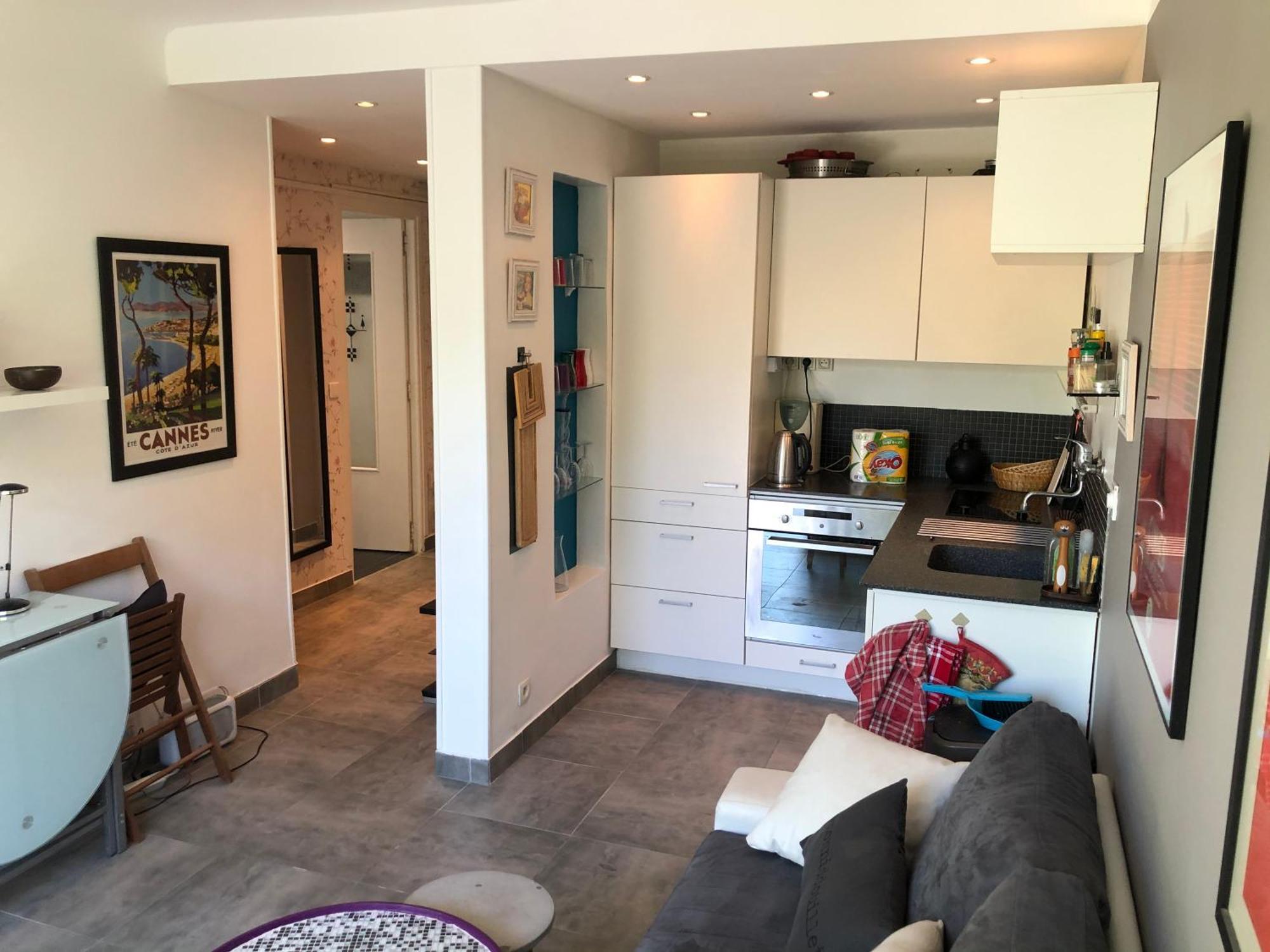 Only 60M To The Beach, 2 Bedroom Cozy Apartment, 80M2 Big Garden, Very Central Cannes Exteriör bild
